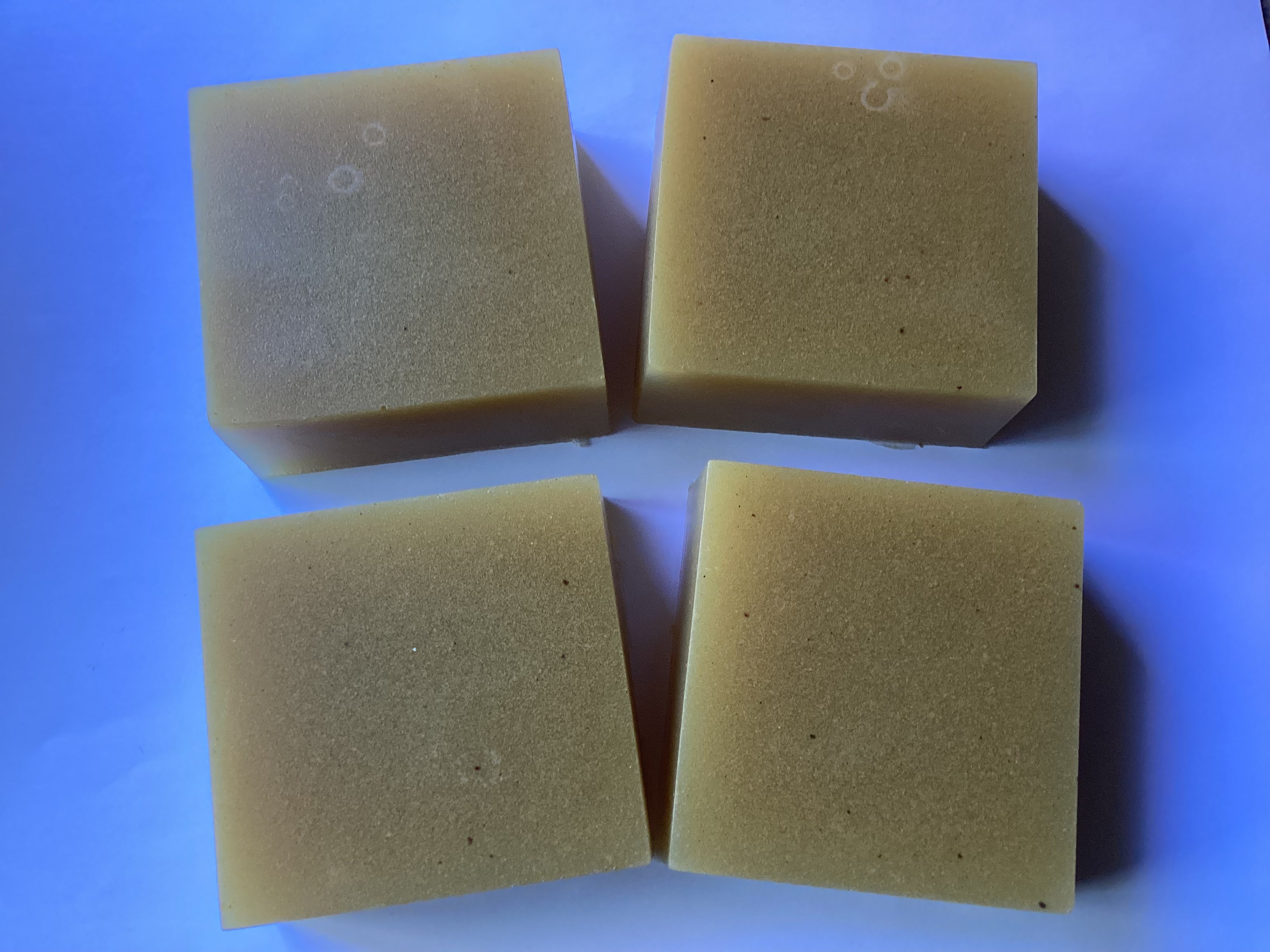 Fuller’s Earth Cleansing & Purifying Facial Cleansing Soap Bar for Acne + Oily Skin